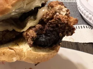 RJ's Restaurant & Bar