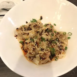 Wonton in Chili Oil (spicy)