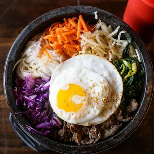 Bibimbap with Spicy Pork - IG: @nelson_eats