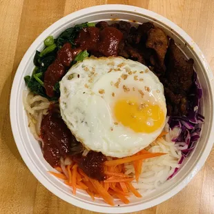 Bibimbap with Spicy Pork