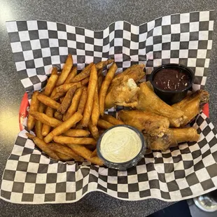 Bone- in Wings combo with fries .