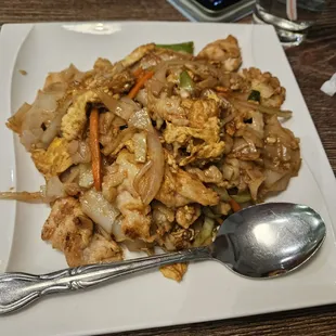 Flat Noodles with Chicken