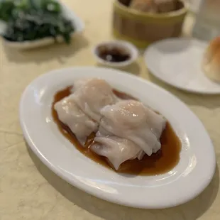 Shrimp rice roll