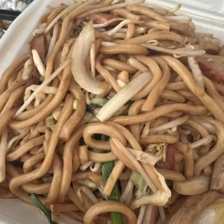 BBQ Pork Chow Mein