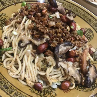 Dan Dan Noodle
