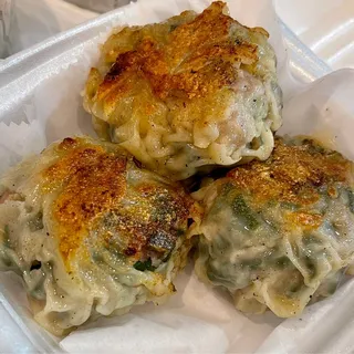 Fried Pork and Chinese Chives Cake