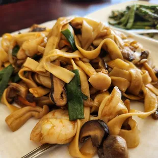 Moo Shu Chow Mein