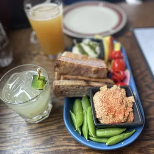 Hummus and veg and fresh bread!