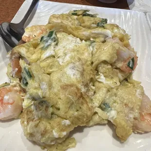 Shrimp with scrambled egg