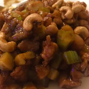 Chicken and cashews