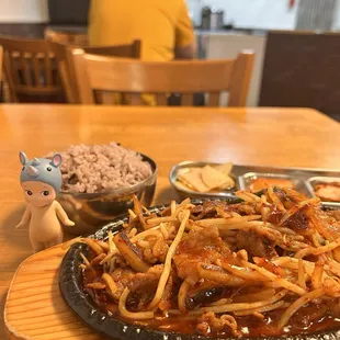 A4 Spicy pork with squid