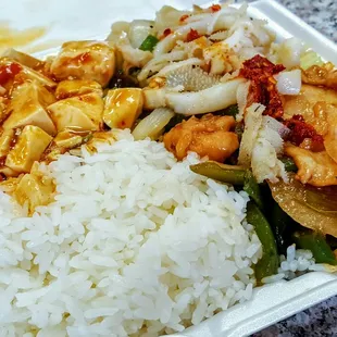 Combo. Garlic chicken. Tripe. Mapo tofu.