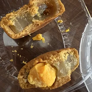 Mooncake White Lotus with Egg Tart