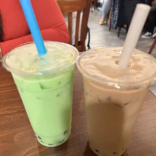 Honeydew bubble tea, house milk bubble tea