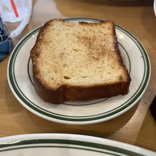 Their famous toast is always a win here!