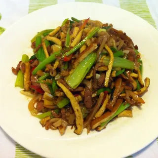 Stir Fried Pork with squid and bean curd