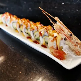 sushi, sashimi, sushi and sashimi, food