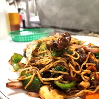 Beef Yakisoba