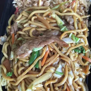 Beef Low Mein Chicken Combo