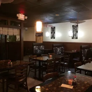 Very clean nice decor