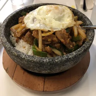 Japanese Garlic Pork with Egg Stone Bowl