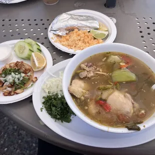 Caldo De Pollo