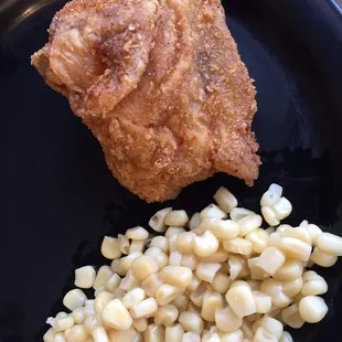 Fried chicken and corn