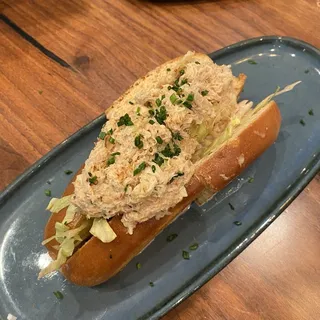 Crab Claw Salad Roll