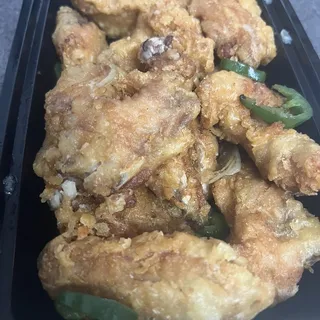 salt and pepper chicken wings