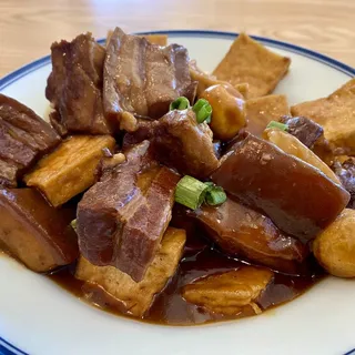 Braised Pork Belly W.Tofu