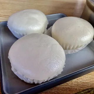 Creamy Custard Bun