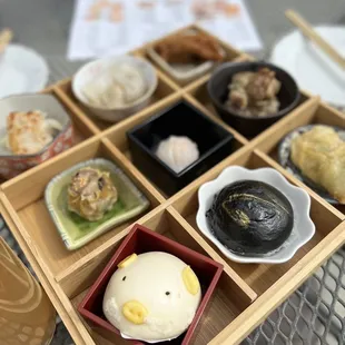 sushi, food, sashimi, sushi and sashimi