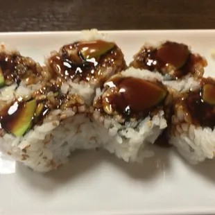 Eel avocado roll. Just right!  Not too much rice.