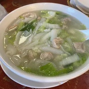 Rice Flake Noodle Soup with chitlins! ( 大肠锅边糊） Just like they make it in China!