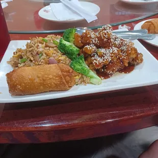 Sesame Chicken 1 Piece Egg Roll