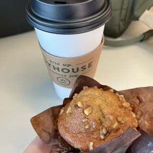Muffin and coffee