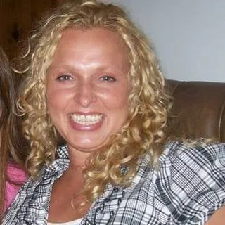 Lori G.