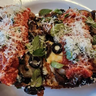 Sausage and 'shrooms