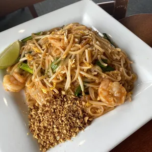 Pad thai