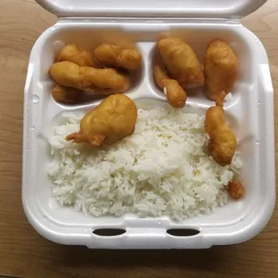 Kids sweet &amp; sour chicken (I forgot to include a picture of the sauce #oops but its florescent red &amp; I&apos;d say like a quarter of a cup)