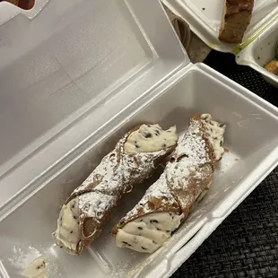 Cannoli