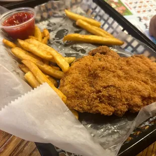 Kid's Chicken Tenders