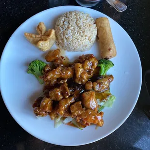 Orange Chicken, lunch portion