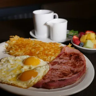 Ham and eggs