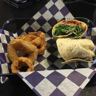 Spicy blt wrap with onion rings