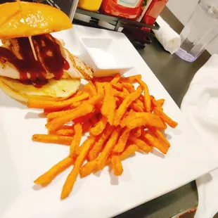 food, sandwiches
