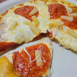 Pizza and a cesar salad for lunch.