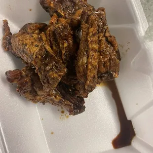 fried chicken wings, poultry, chicken wings, fried chicken, chicken wings and fried chicken, bbq wings, chicken, bbq chicken, food