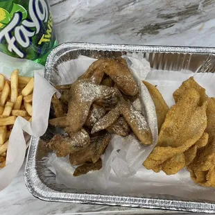 Catfish and whole wings family dinner
