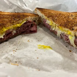 Pastrami sandwich